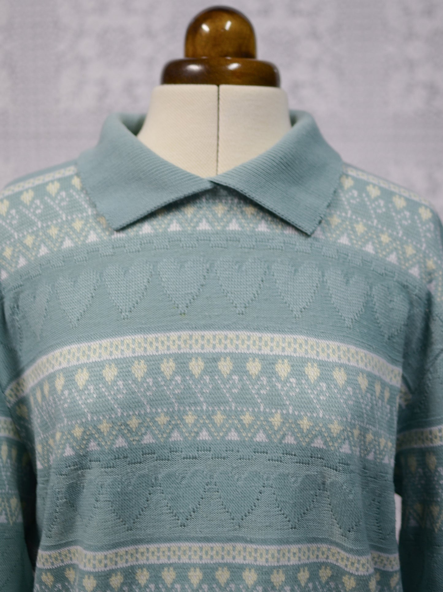 1990s mint green heart stripe patterned collared jumper