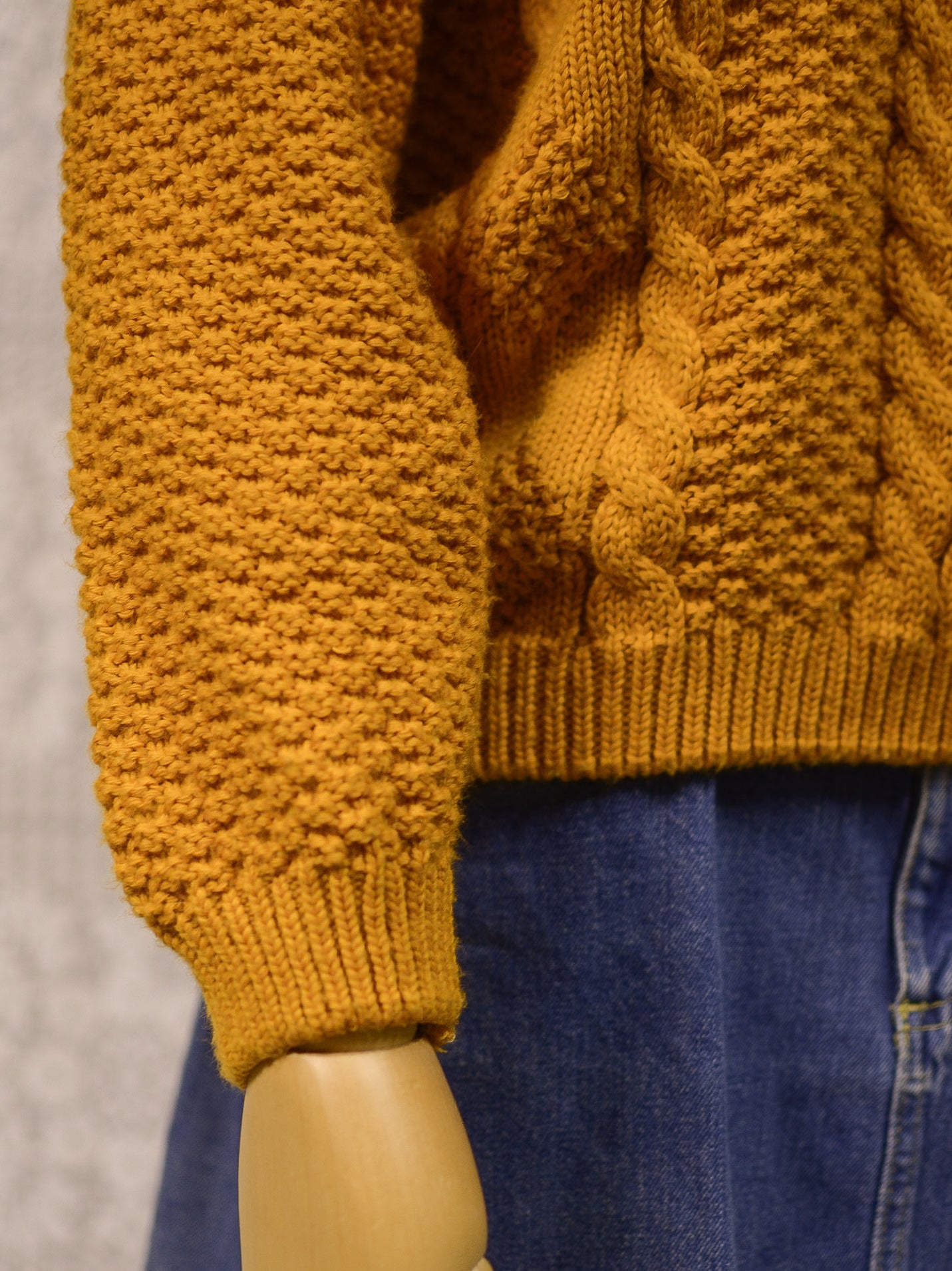 1970s mustard yellow chunky cable knit jumper