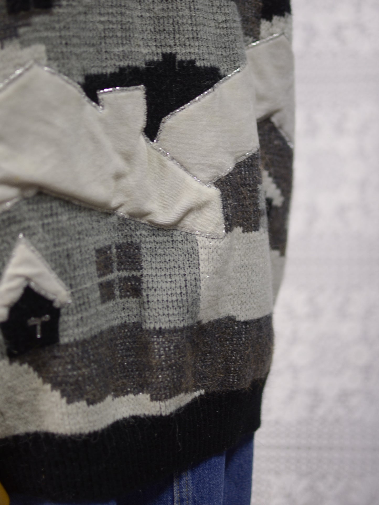 1980s black and white festive snow scene novelty collared jumper