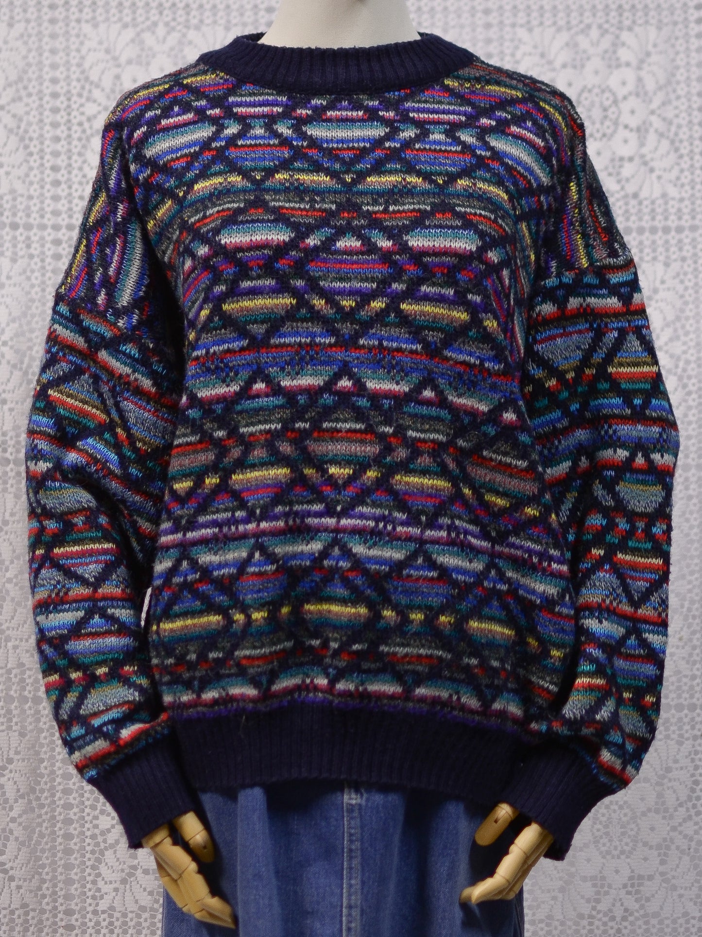 1990s Italian navy blue rainbow geometric pattern jumper
