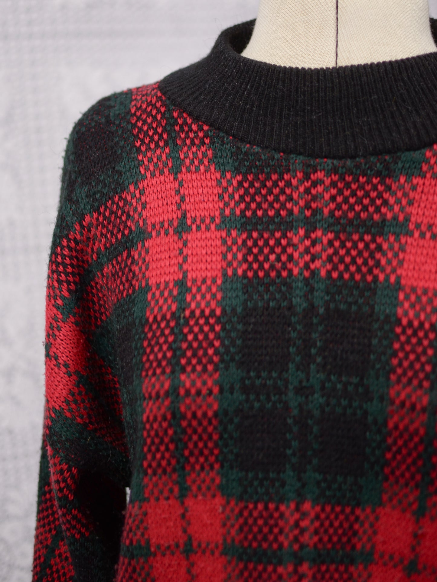 1980s C&A red, green and black tartan checked jumper