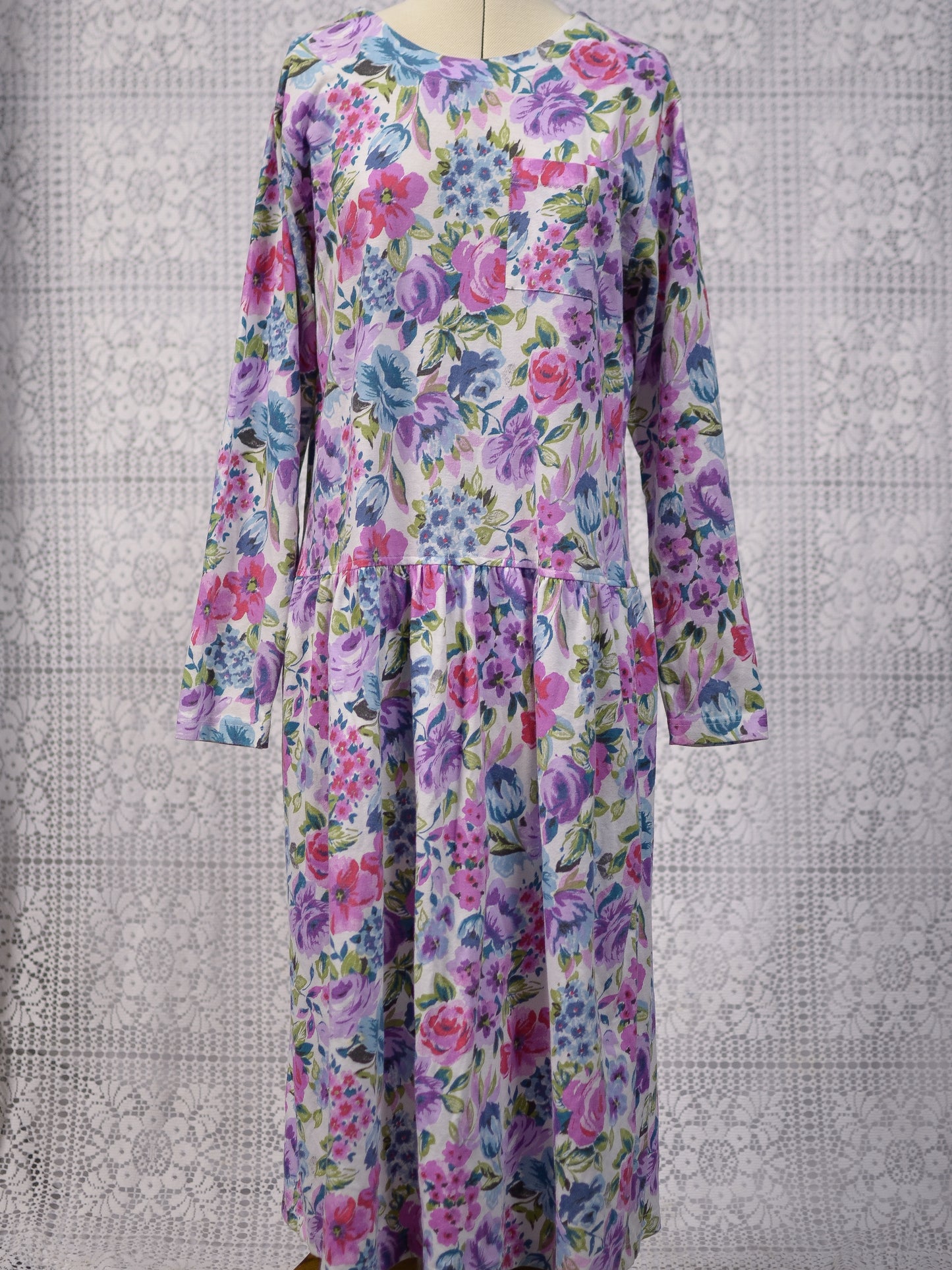 1980s white, pink and purple floral long sleeve jersey smock dress