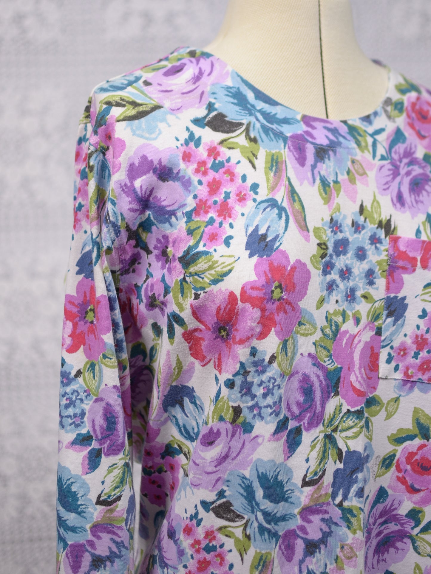 1980s white, pink and purple floral long sleeve jersey smock dress