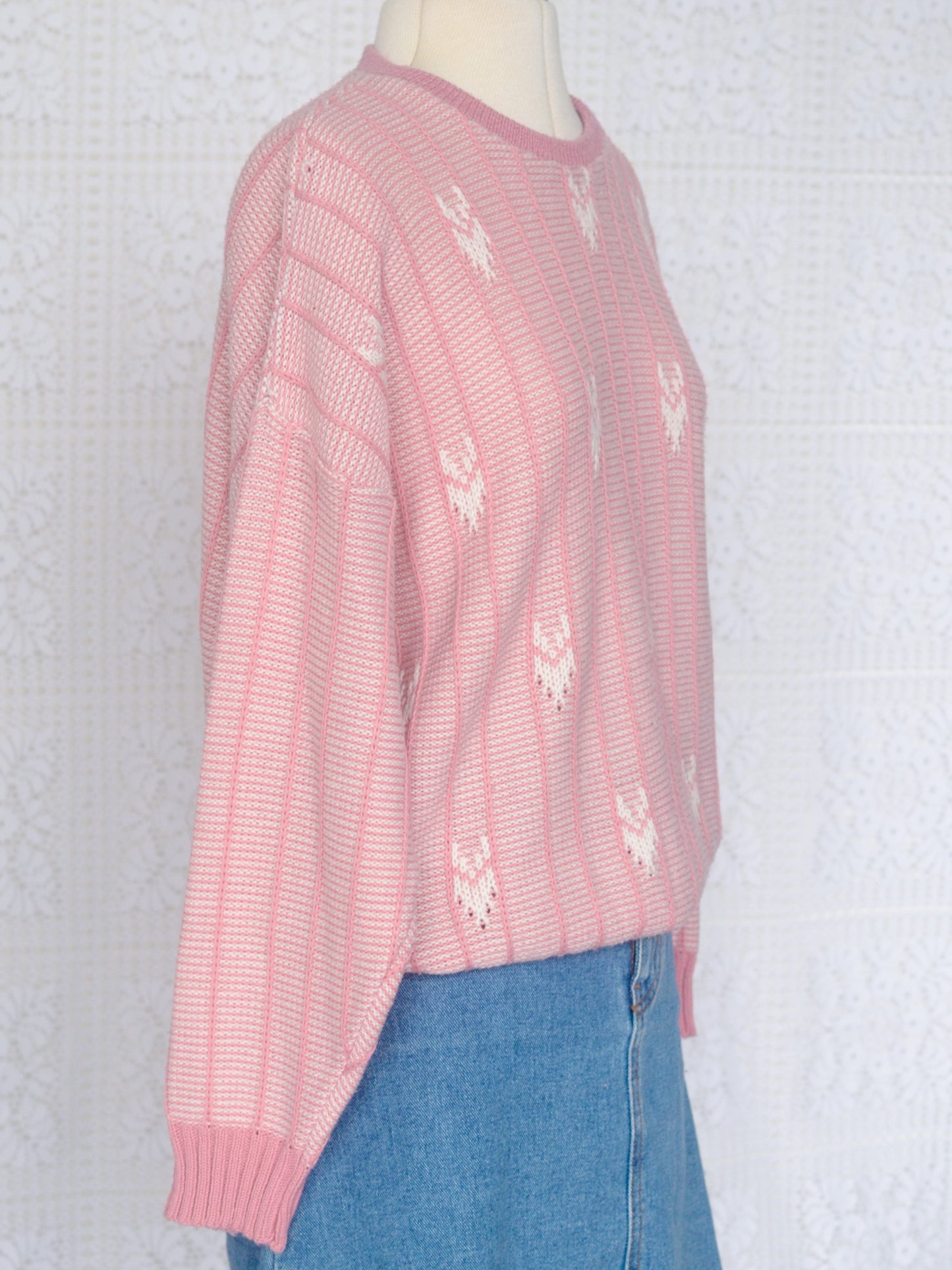 1970s style pink and white ribbed long sleeve knitted jumper