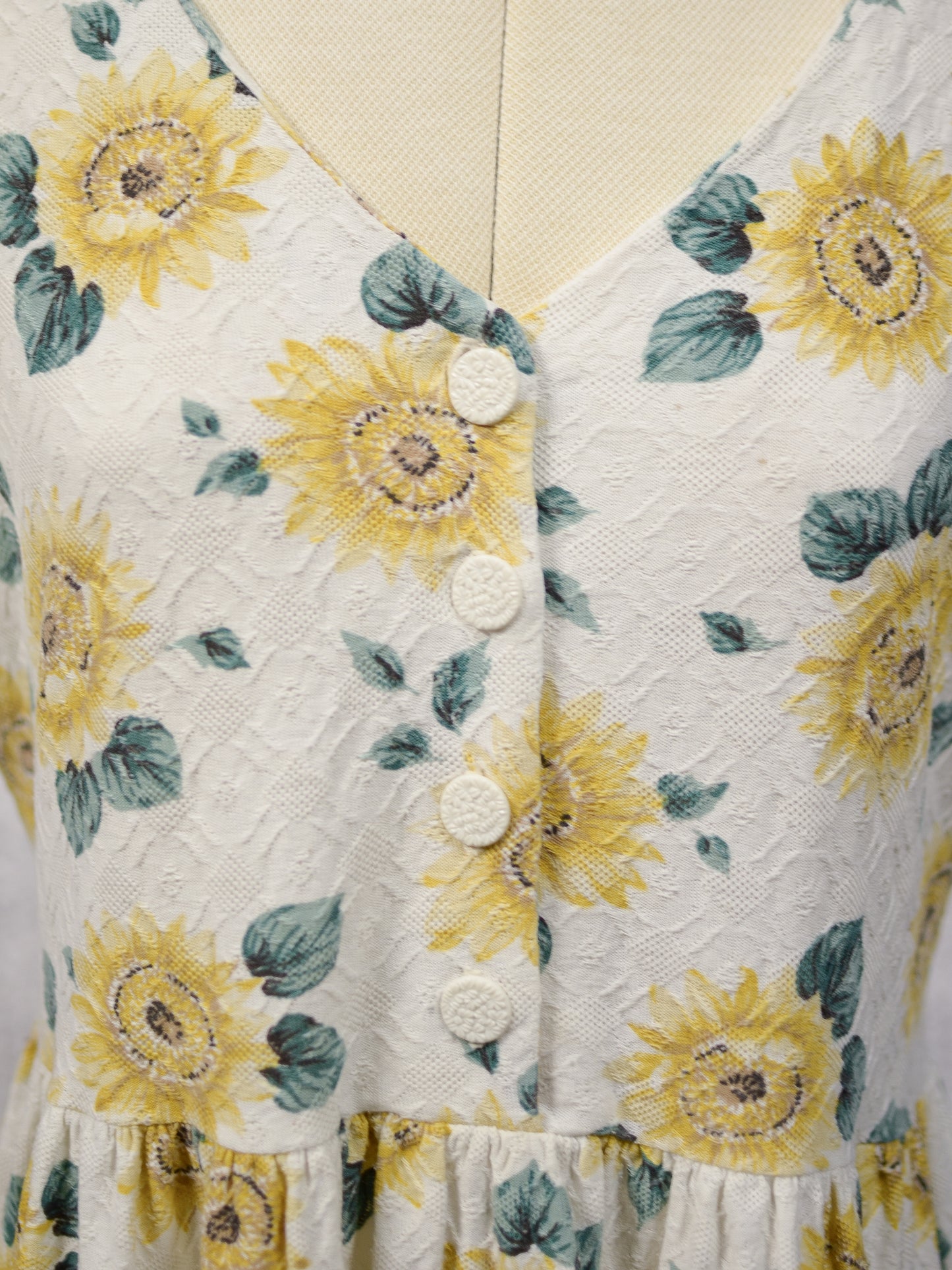 1990s cream and yellow sunflower print short sleeve lace maxi dress