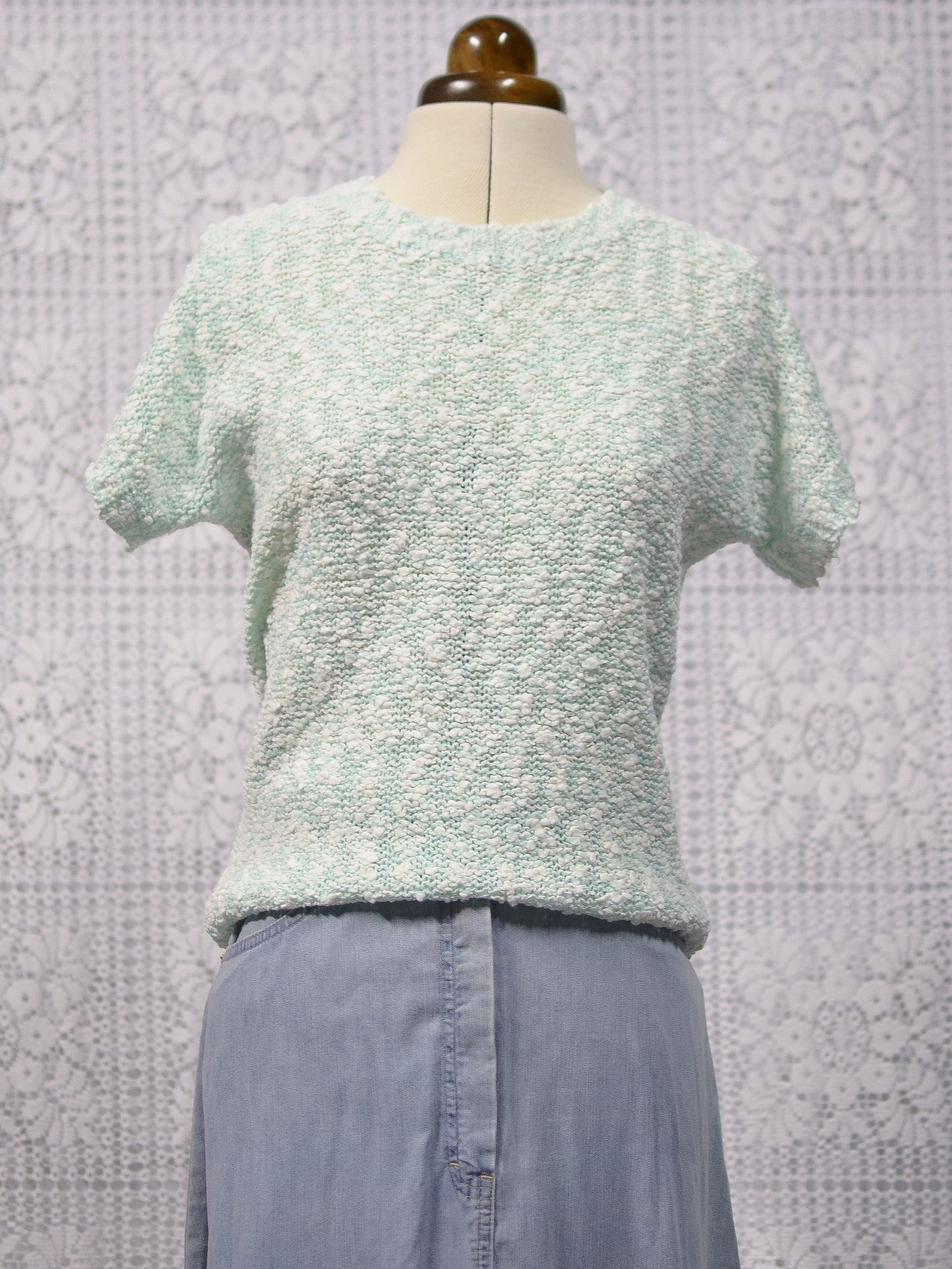 1980s pale green and white boucle short sleeve jumper