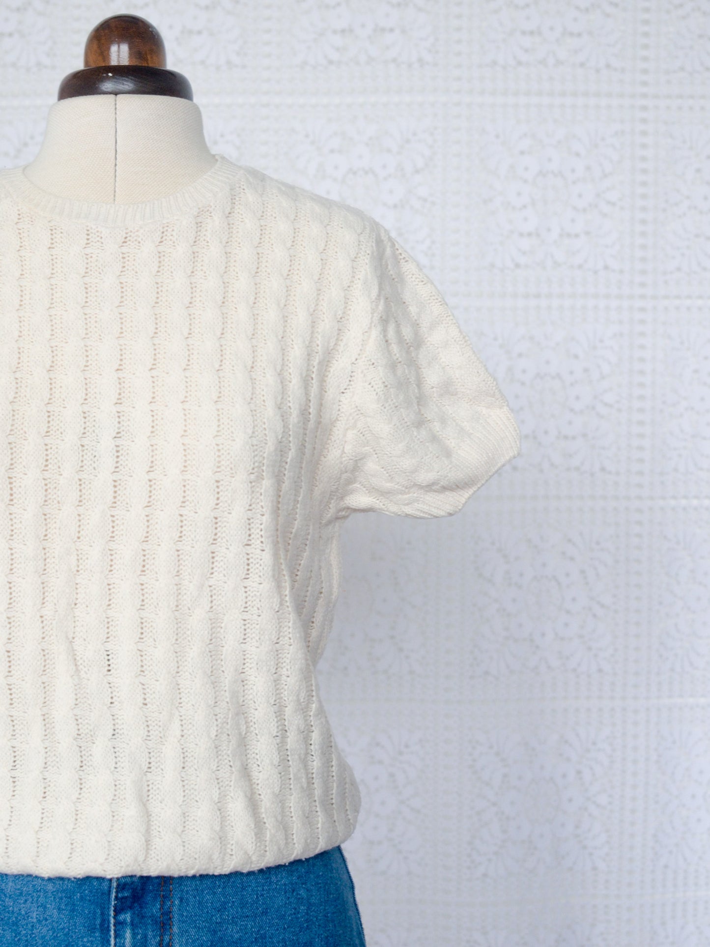 1980s cream cable knit short sleeve jumper