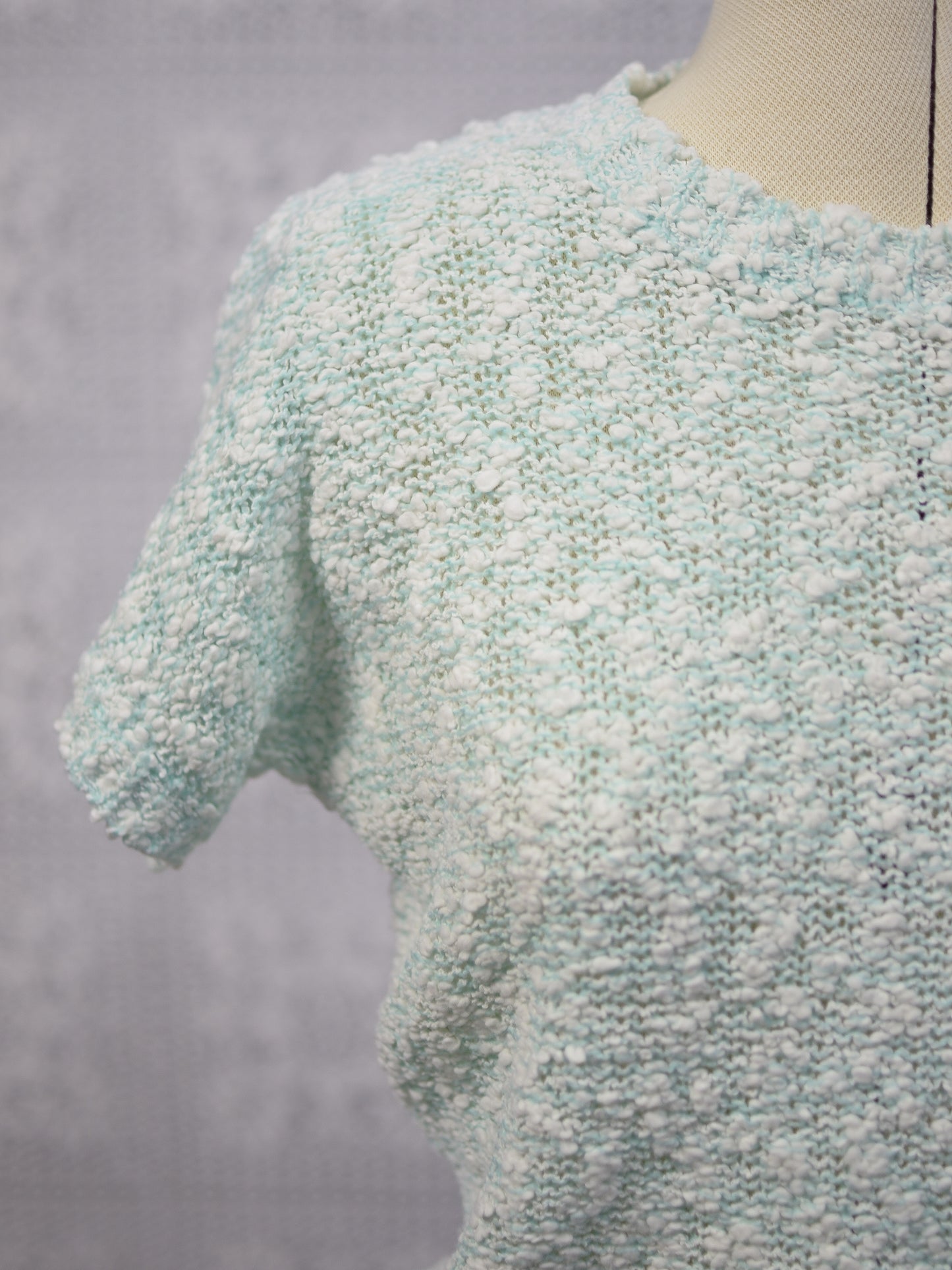 1980s pale green and white boucle short sleeve jumper