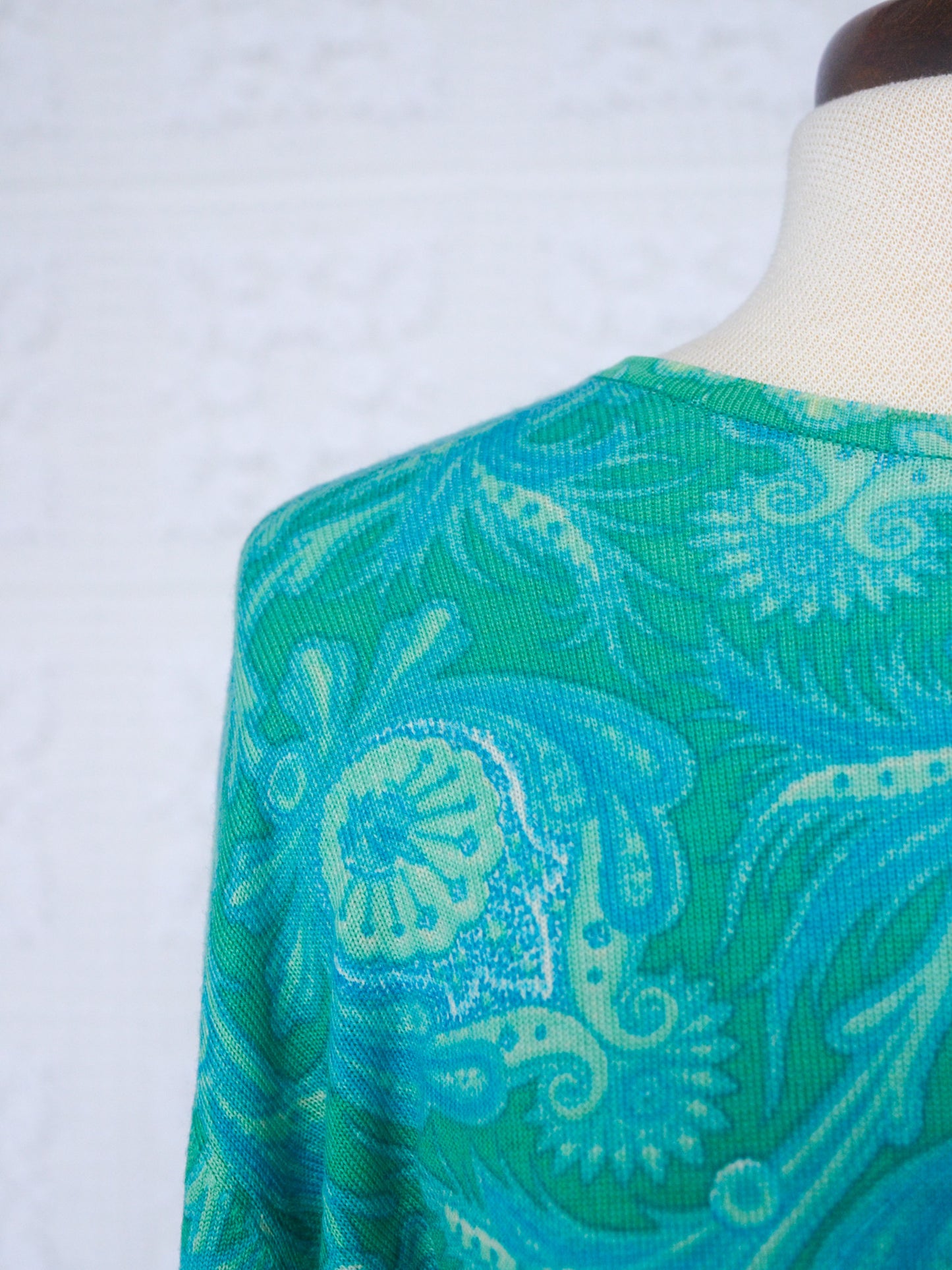 1970s style green and blue large floral print soft long sleeve jumper