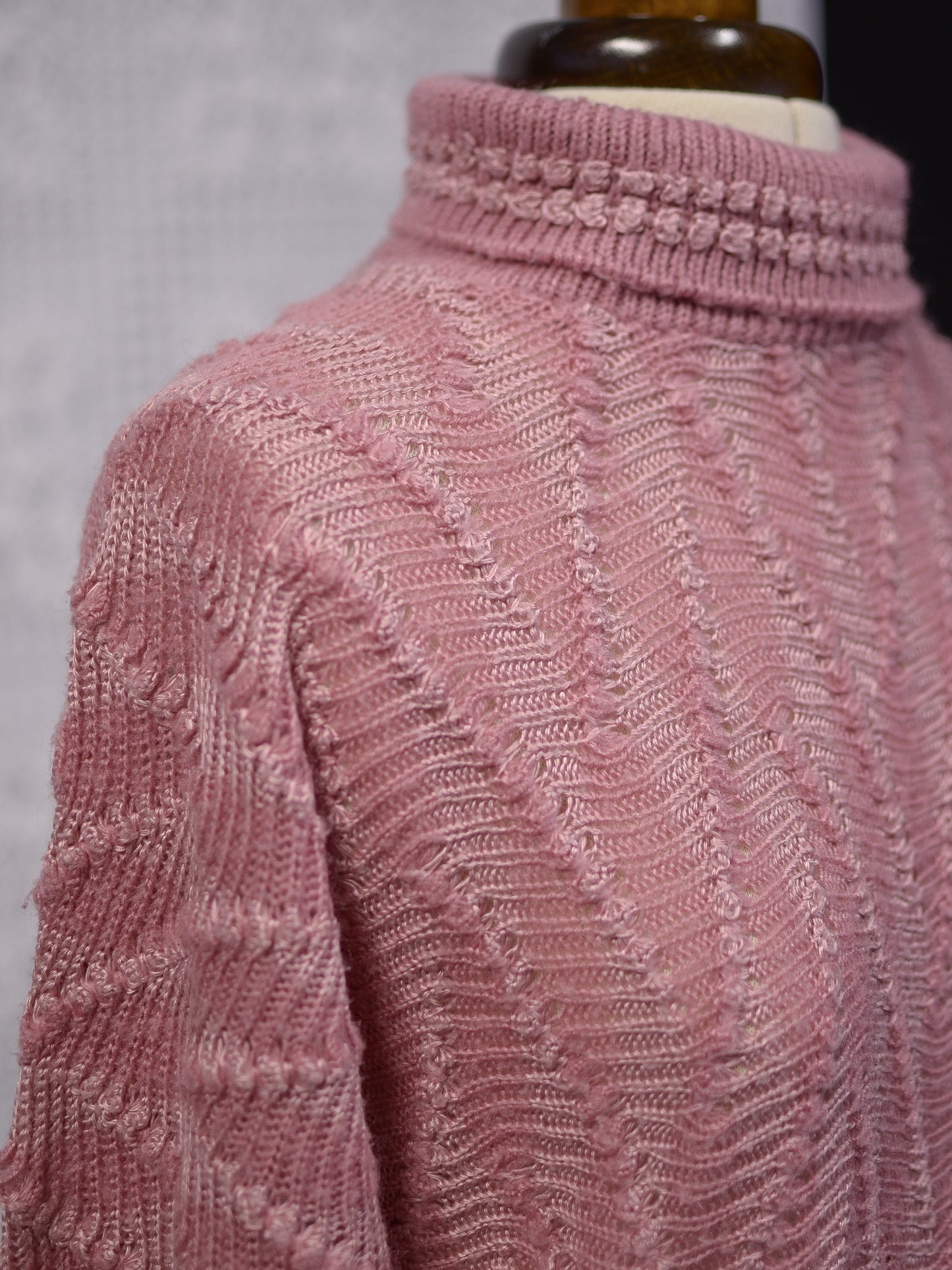 1980s BHS dusky pink roll neck textured jumper