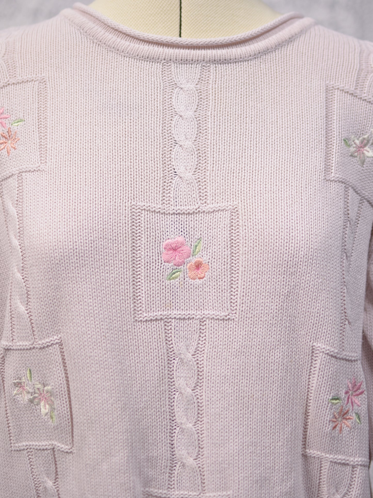 1990s Tulchan pale pink embroidered floral jumper