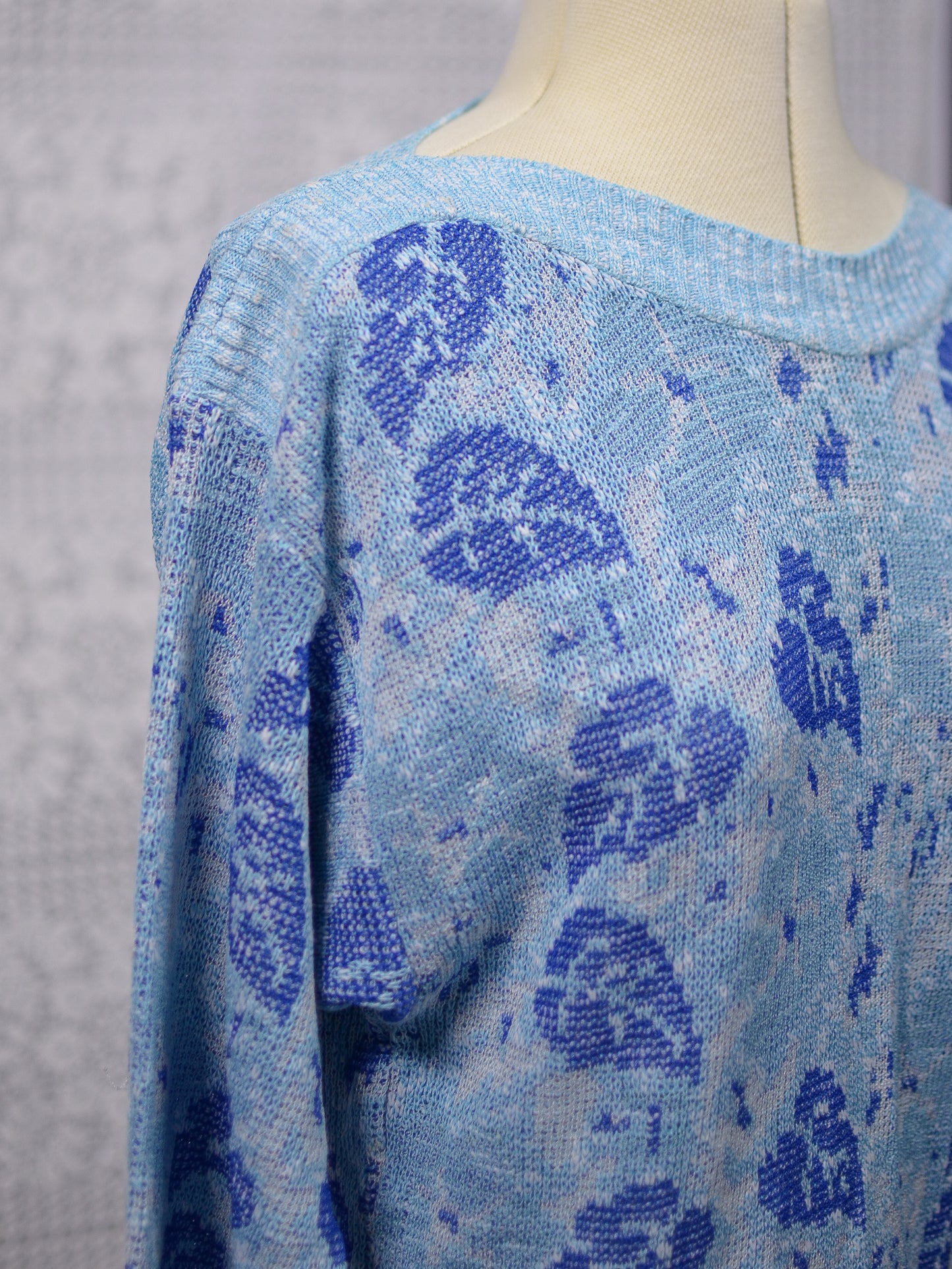 1980s blue monstera leaf pattern boat neck jumper