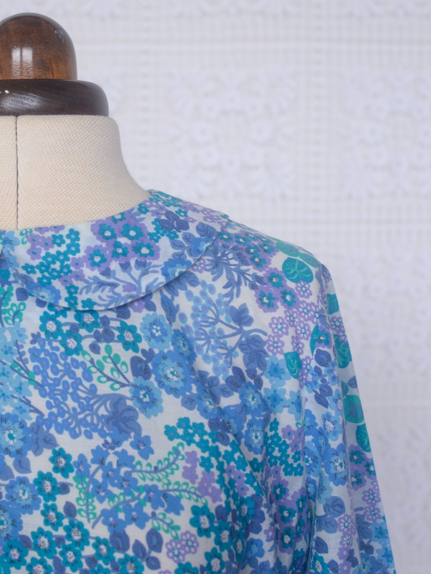 1960s style handmade lilac, blue and green scallop collar long sleeve top