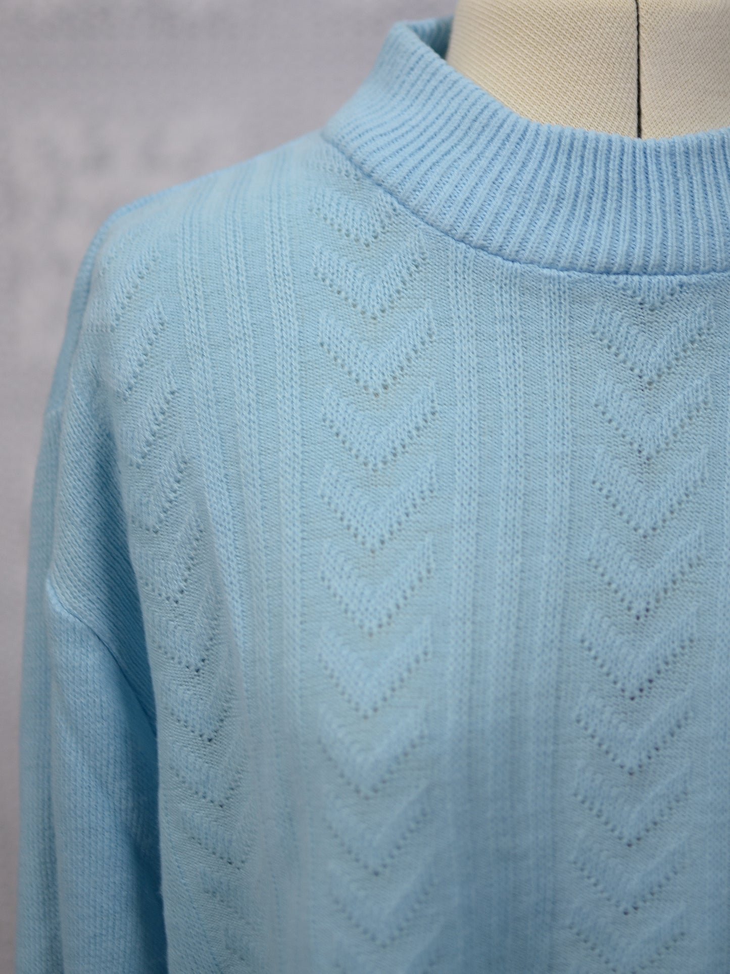 1980s light blue high neck long sleeve lightweight jumper