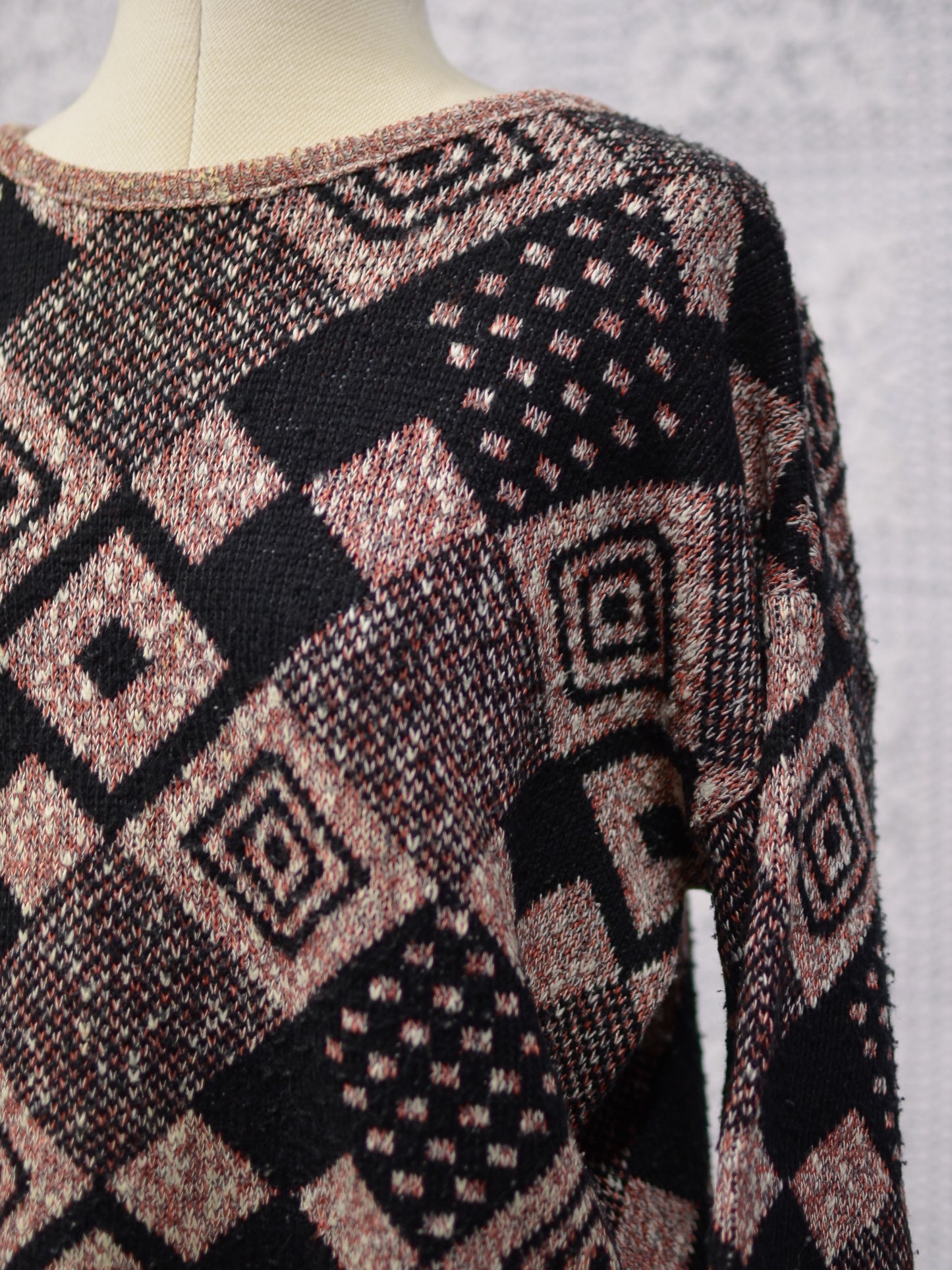 1980s BHS red and black geometric pattern boxy cropped jumper