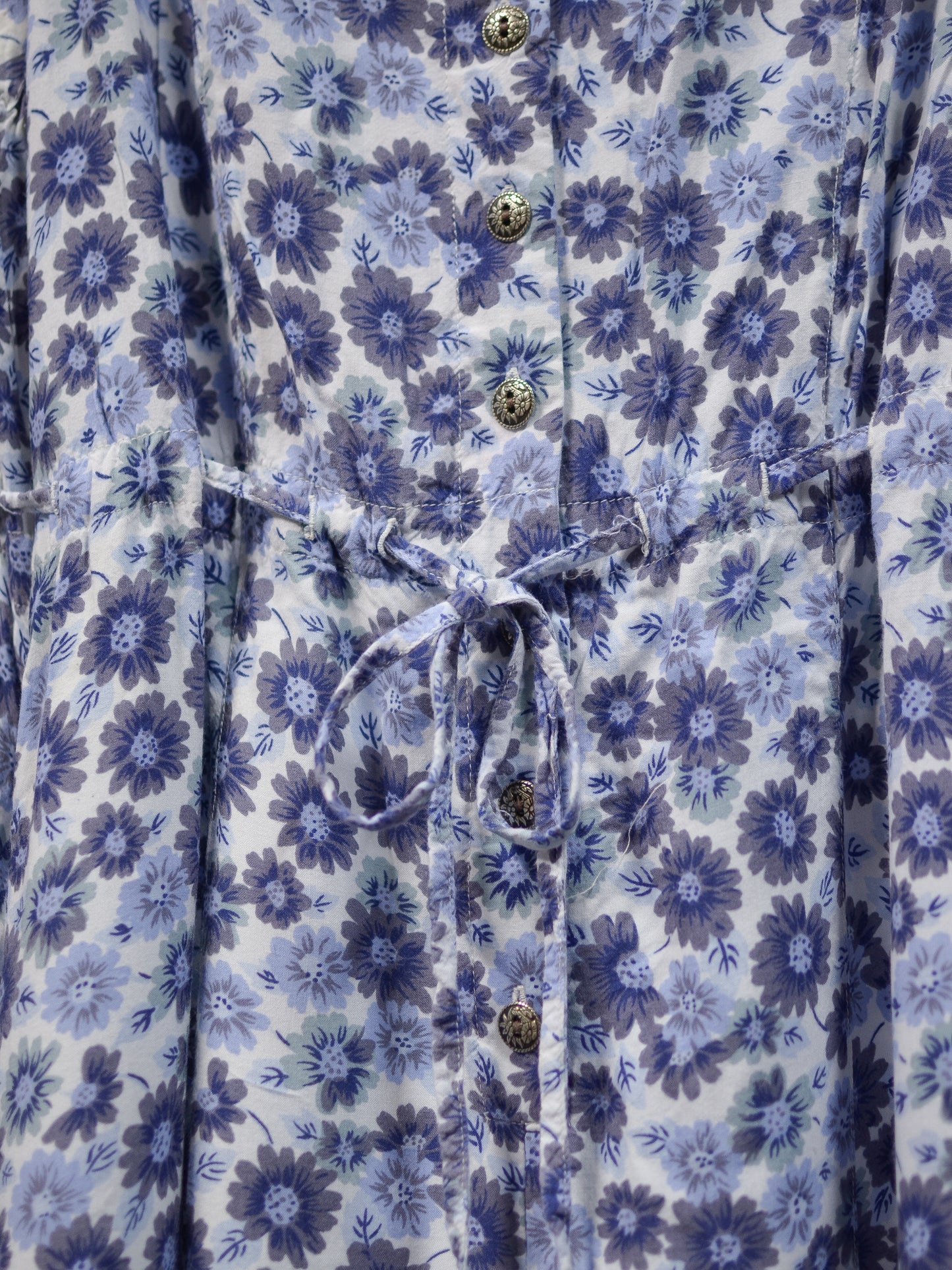 1990s white and blue daisy print sleeveless tie waist playsuit