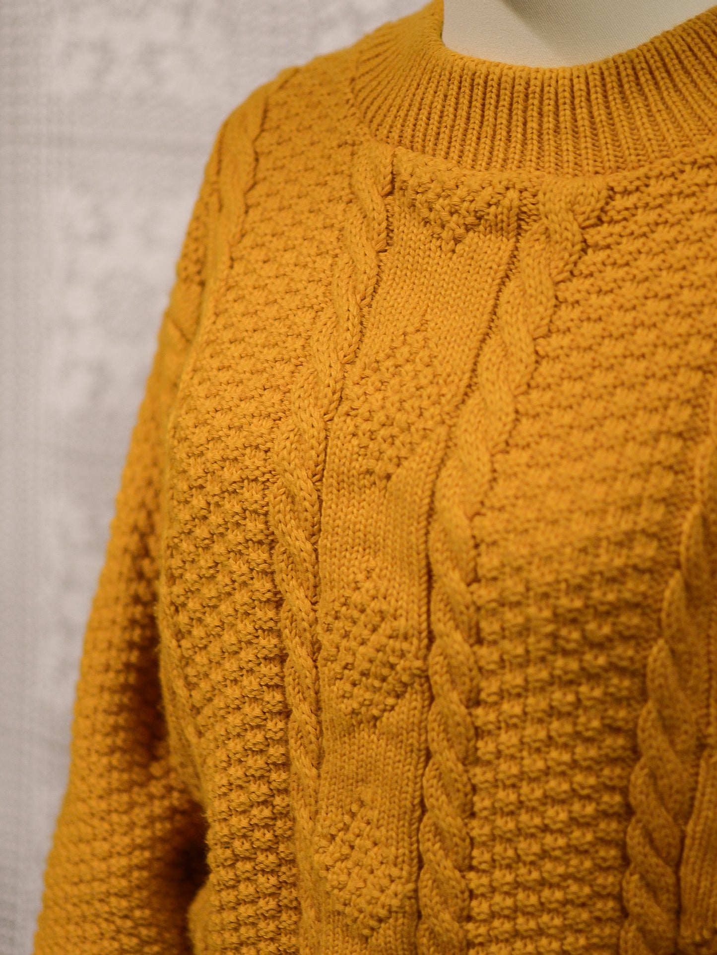1970s mustard yellow chunky cable knit jumper
