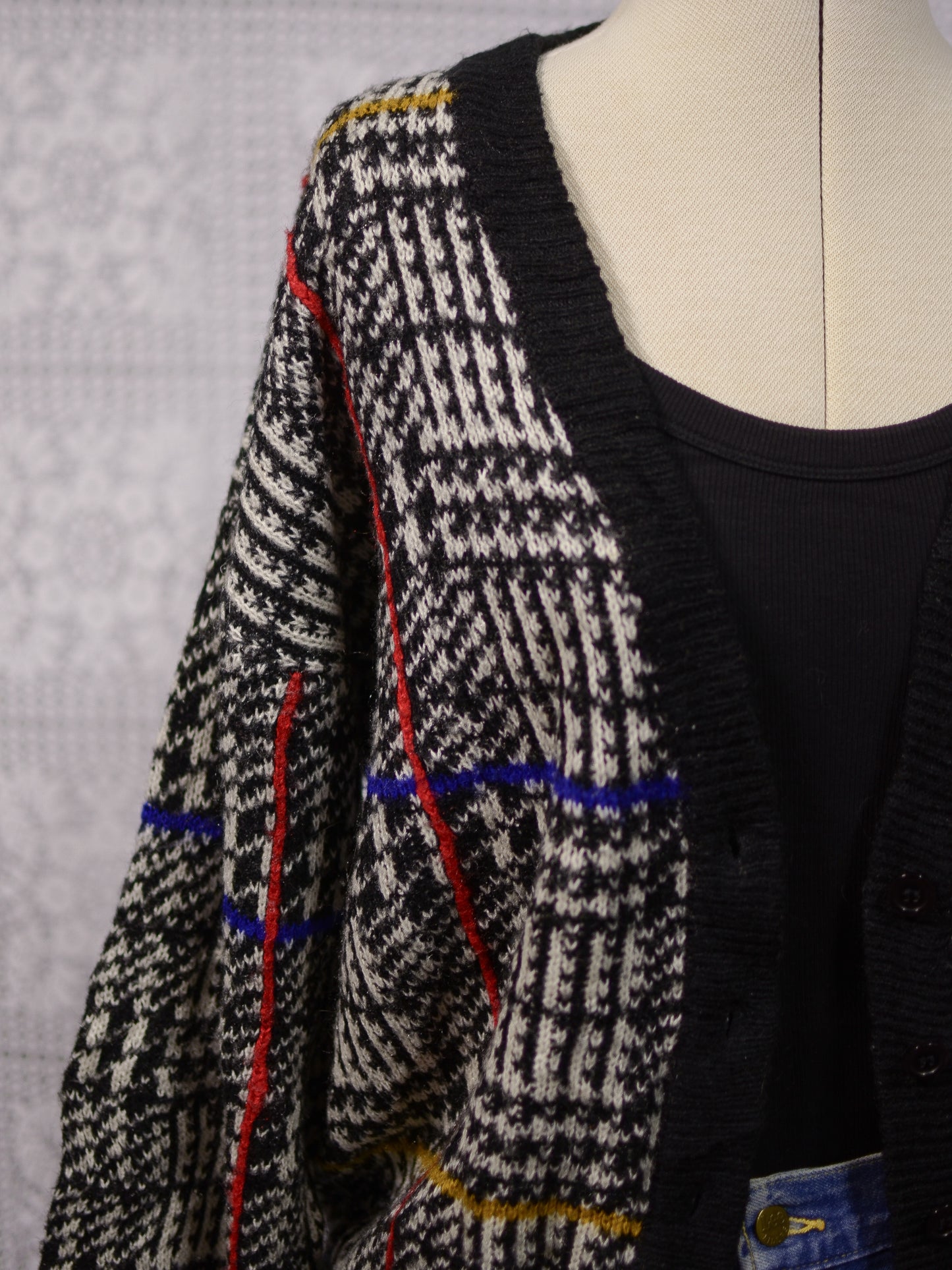 1980s black and white houndstooth check colourful slouchy v-neck cardigan