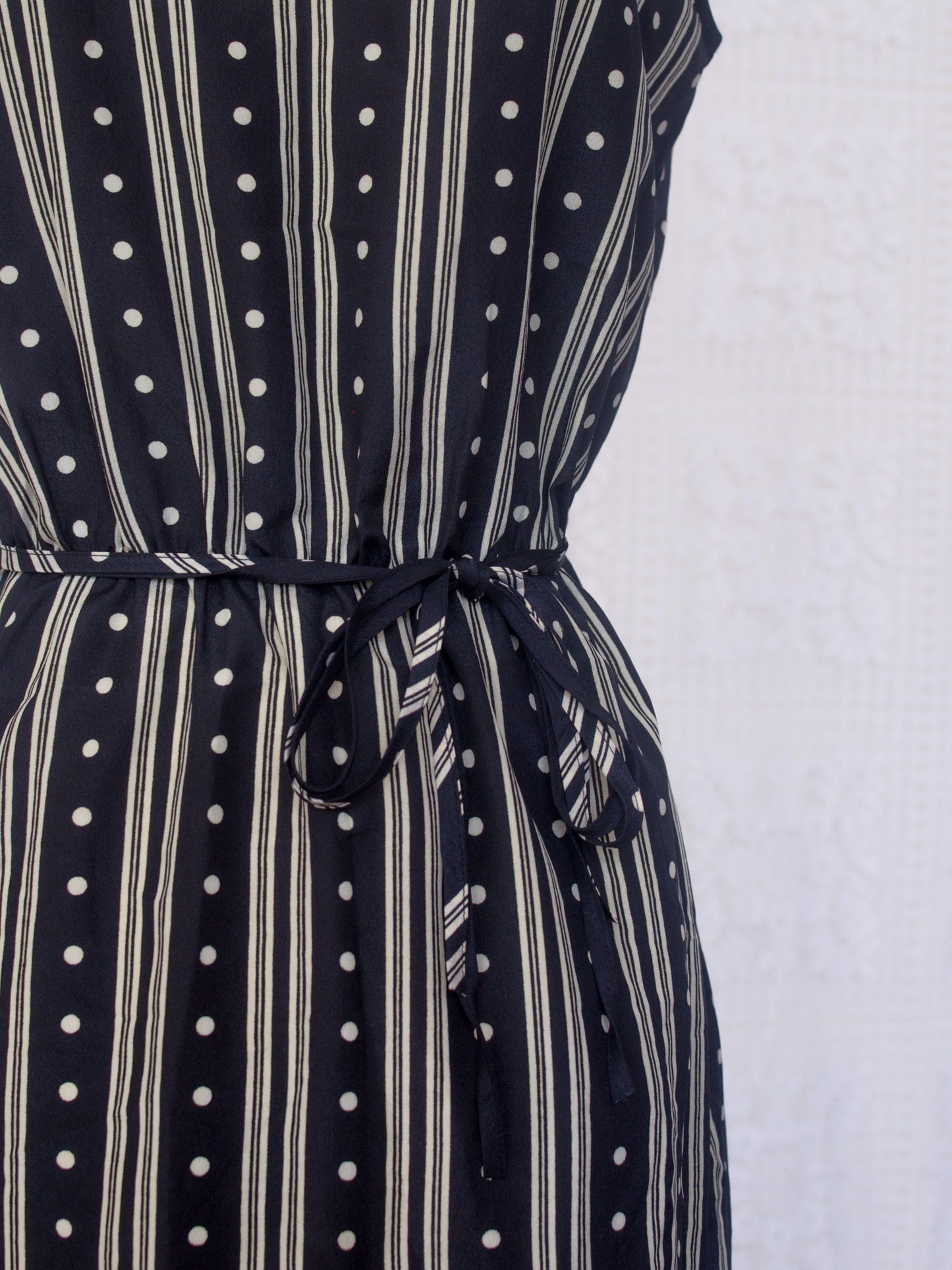1980s St Michael black and cream stripe and spot pattern sleeveless dress with tie waist belt