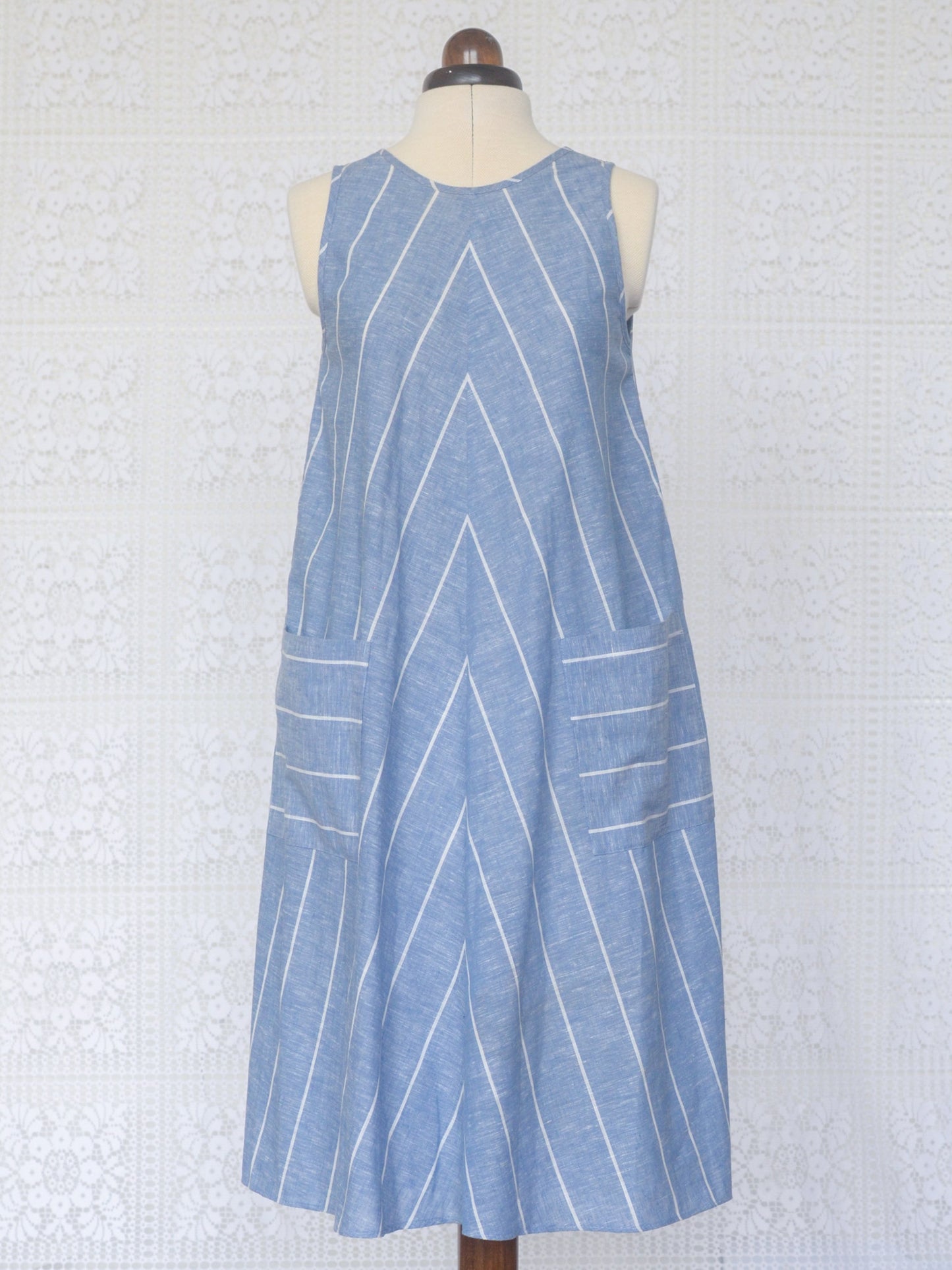 1980s St Michael light blue chambray and white chevron sleeveless sun dress