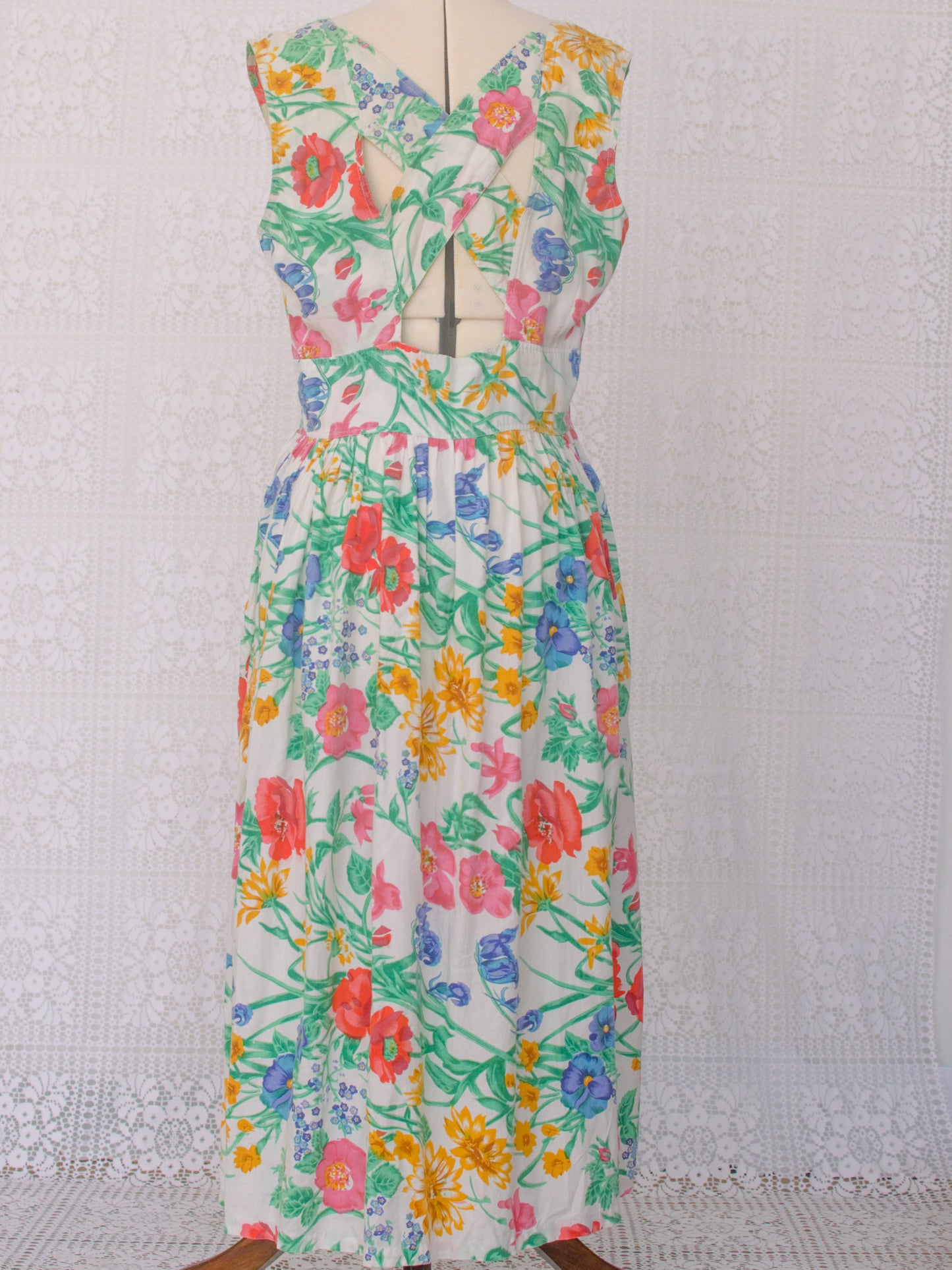 1990s style floral cross back maxi dress